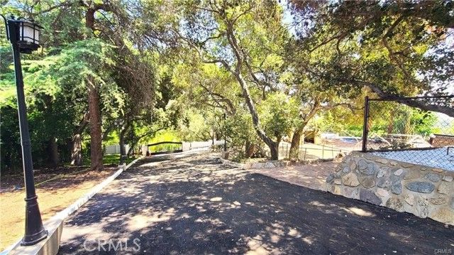 11825 West Trail, Sylmar (los Angeles), CA 91342
