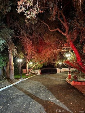 11825 West Trail, Sylmar (los Angeles), CA 91342