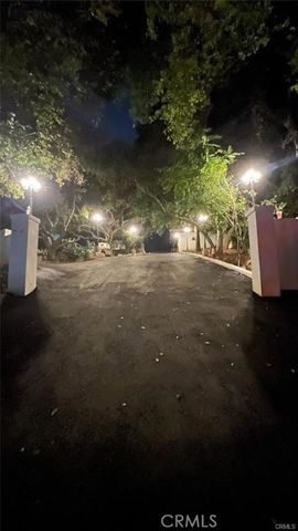 11825 West Trail, Sylmar (los Angeles), CA 91342