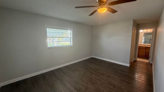 1901 SW 14th Avenue, Boynton Beach, FL 33426