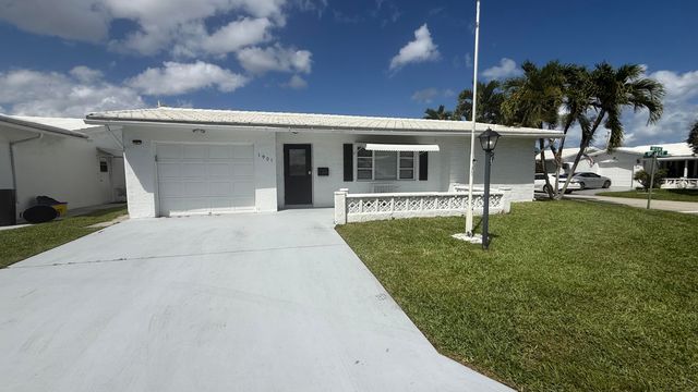 1901 SW 14th Avenue, Boynton Beach, FL 33426
