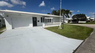 1901 SW 14th Avenue, Boynton Beach, FL 33426