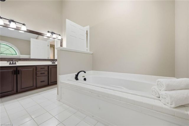 2903 Beckworth Court, Jamestown, NC 27282
