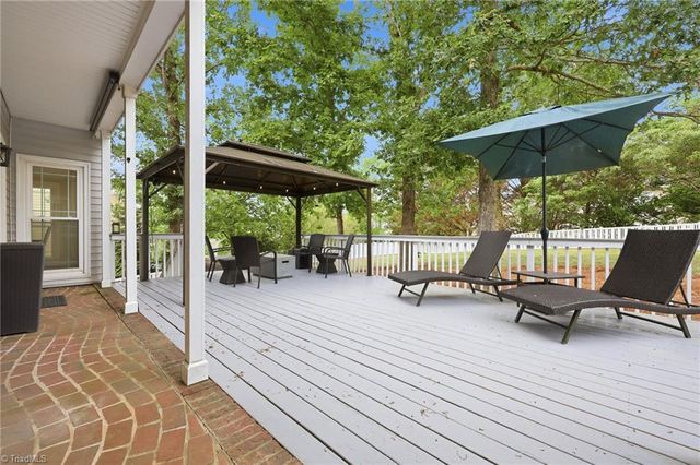 2903 Beckworth Court, Jamestown, NC 27282