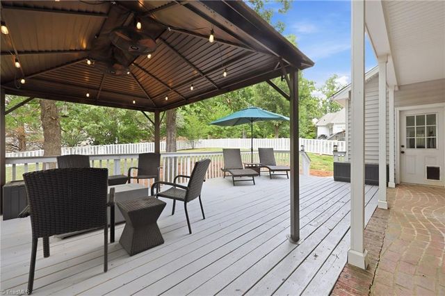 2903 Beckworth Court, Jamestown, NC 27282