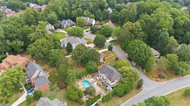 2903 Beckworth Court, Jamestown, NC 27282