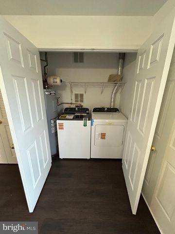 227 54TH ST NE, Washington, DC 20019