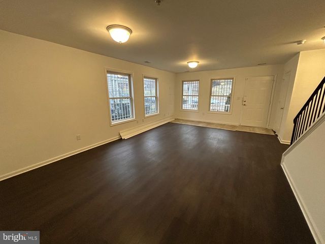 227 54TH ST NE, Washington, DC 20019