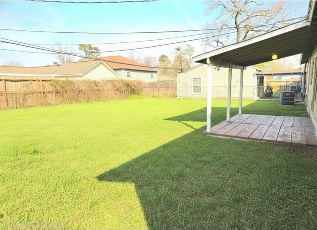 6315 Rosemary Lane, Houston, TX 77016