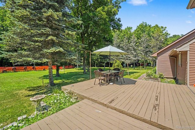 3284 Pratt Road, Hadley Township, MI 48455