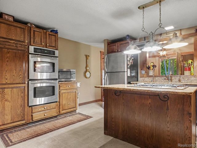 3284 Pratt Road, Hadley Township, MI 48455
