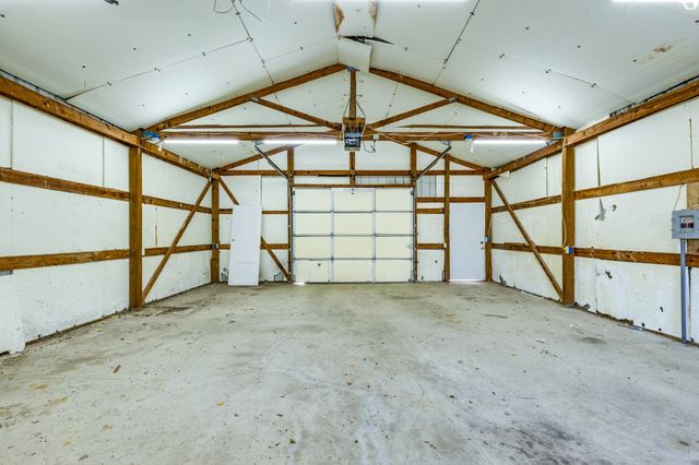 3811 Highway 52, E, Bethpage, TN 37022