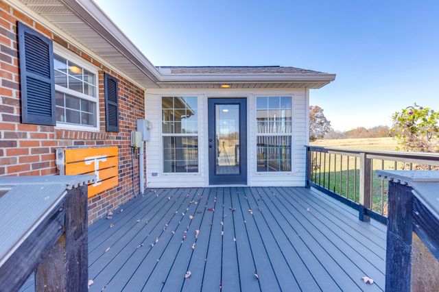 3811 Highway 52, E, Bethpage, TN 37022