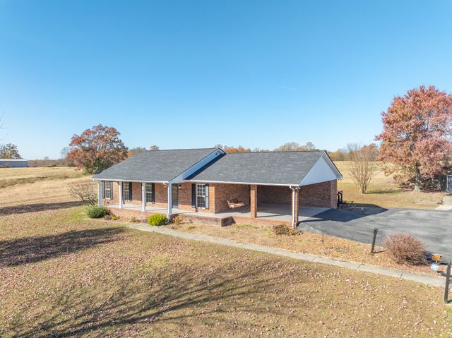 3811 Highway 52, E, Bethpage, TN 37022