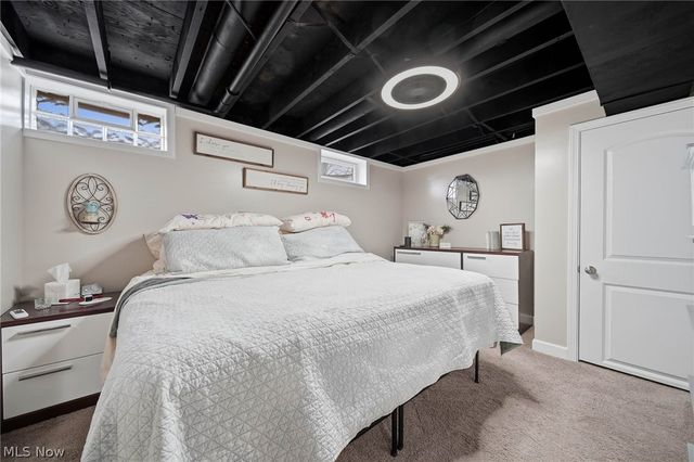 6101 Skylark Street SW, Canton, OH 44706