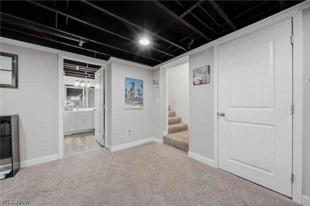 6101 Skylark Street SW, Canton, OH 44706