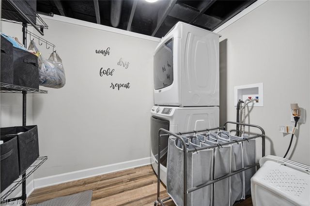 6101 Skylark Street SW, Canton, OH 44706