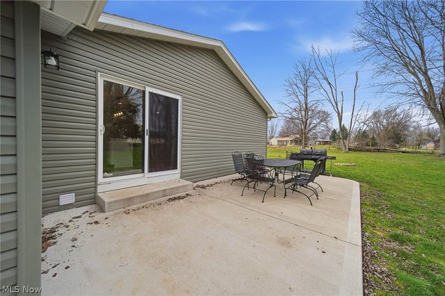 6101 Skylark Street SW, Canton, OH 44706