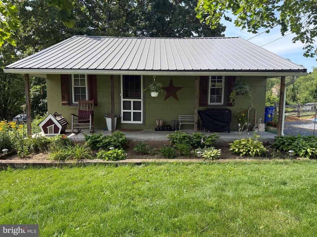456 ANTIETAM RD, Reading, PA 19606