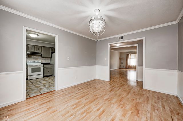 6417 Park Central Drive W D, Indianapolis, IN 46260