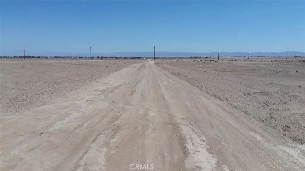0 67th St W, Rosamond, CA 93560