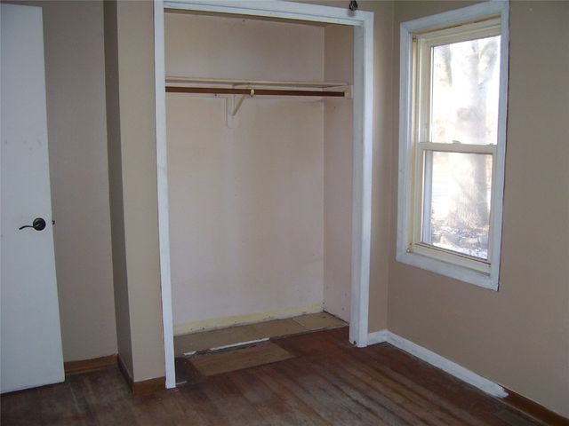 1817 H Street, Iowa City, IA 52240