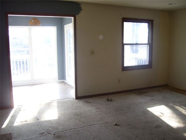 1817 H Street, Iowa City, IA 52240