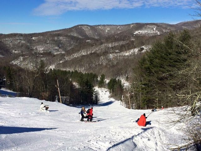 479 El Miner Drive, Mars Hill, NC 28754