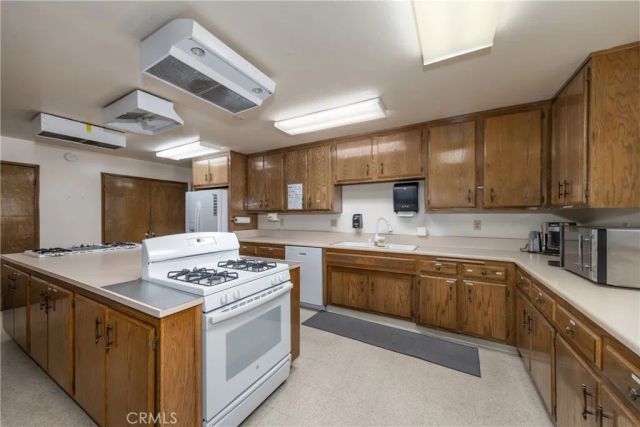 1250 N Kirby 43, Hemet, CA 92545