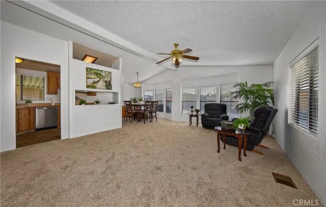 1250 N Kirby 43, Hemet, CA 92545