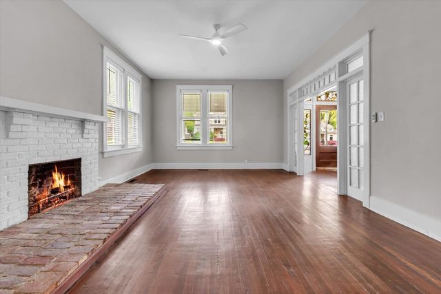 2031 CENTRAL AVE, Memphis, TN 38104