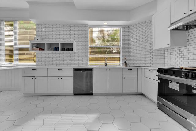 2031 CENTRAL AVE, Memphis, TN 38104