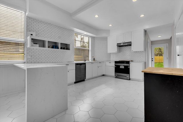 2031 CENTRAL AVE, Memphis, TN 38104