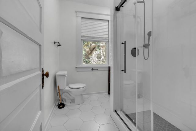 2031 CENTRAL AVE, Memphis, TN 38104