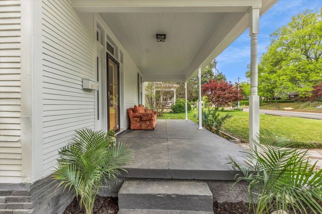 2031 CENTRAL AVE, Memphis, TN 38104