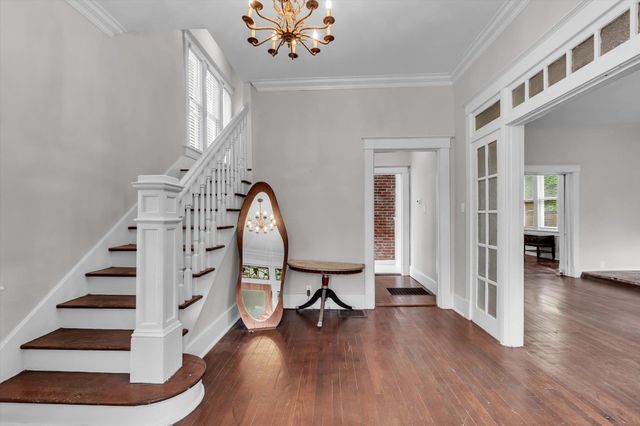 2031 CENTRAL AVE, Memphis, TN 38104