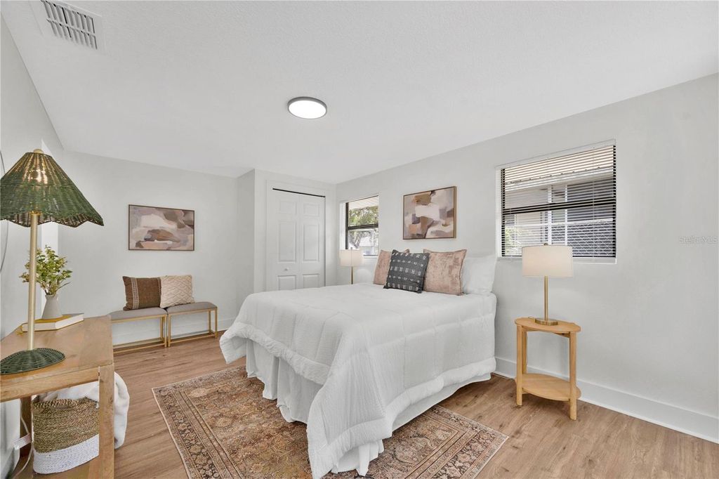 Image 18 of property listing at 1506 E ELM ROAD, Lakeland, FL 33801