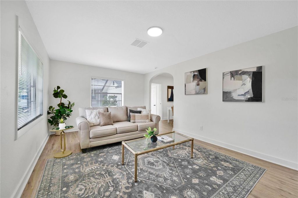 Image 7 of property listing at 1506 E ELM ROAD, Lakeland, FL 33801