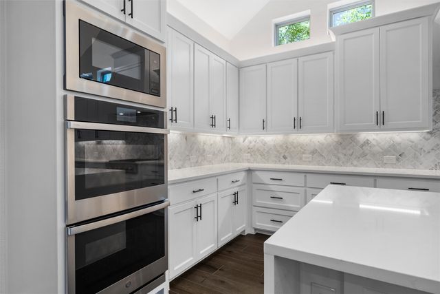 1713 Prairie Ridge Road, Fort Worth, TX 76008
