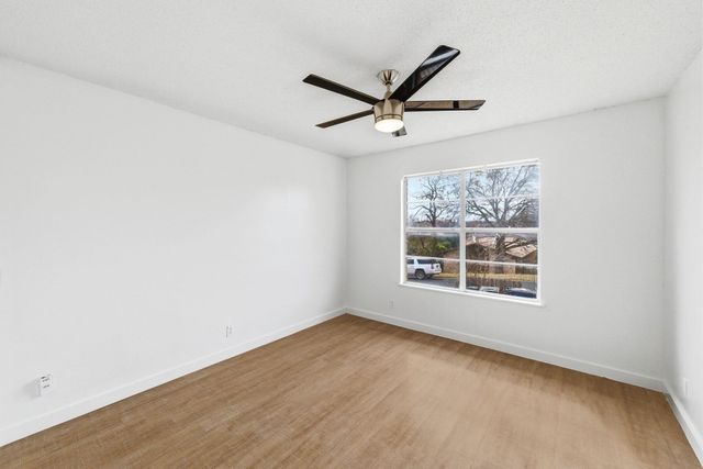 3408 Dolphin DR A, Austin, TX 78704