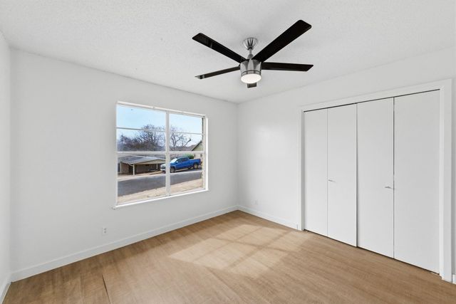 3408 Dolphin DR A, Austin, TX 78704