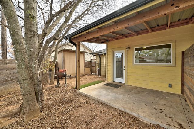 3408 Dolphin DR A, Austin, TX 78704