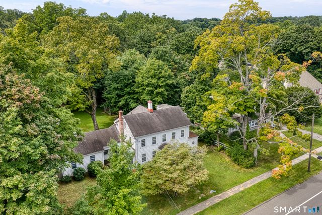 475 Stratfield Road, Fairfield, CT 06825