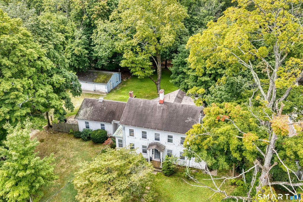 475 Stratfield Road, Fairfield, CT 06825