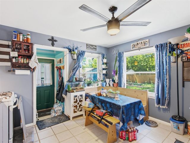 25073 Andover Drive, Dearborn Heights, MI 48125