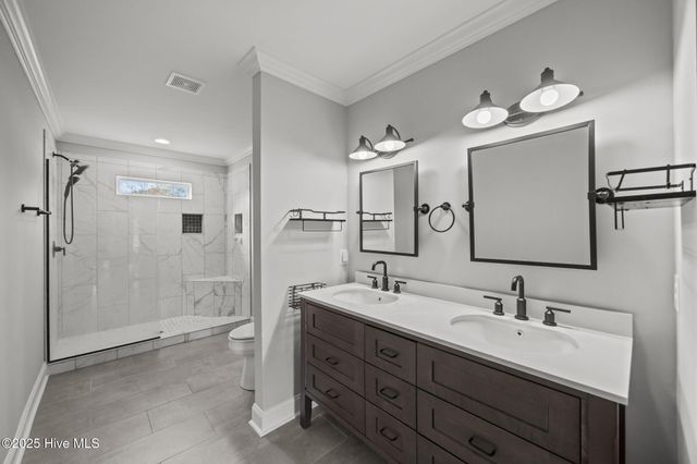 64 Buccaneer Circle, Washington, NC 27889