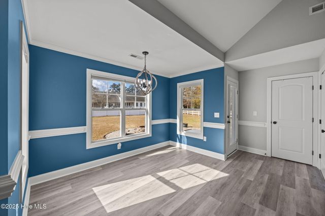 64 Buccaneer Circle, Washington, NC 27889