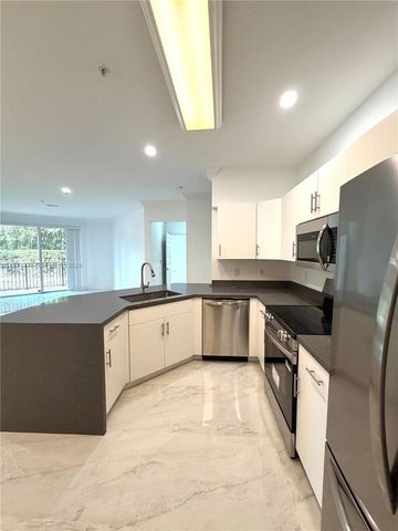 4402 SW 160th Ave 918, Miramar, FL 33027