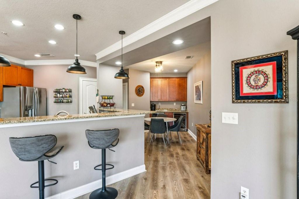 Image 14 of property listing at 6319 SUNSET BAY CIRCLE, Apollo Beach, FL 33572