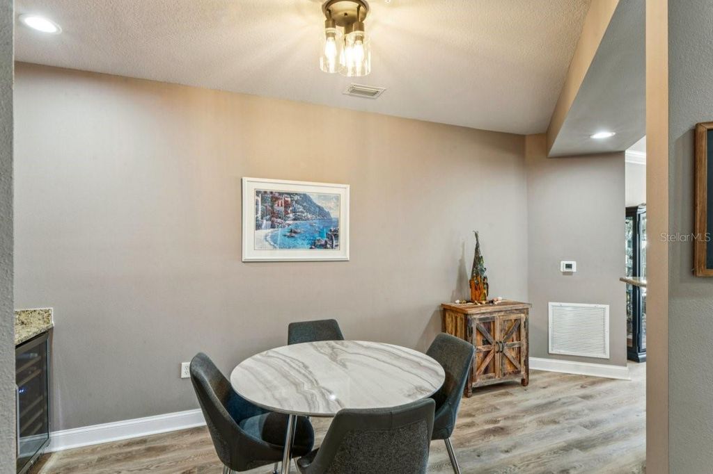 Image 18 of property listing at 6319 SUNSET BAY CIRCLE, Apollo Beach, FL 33572